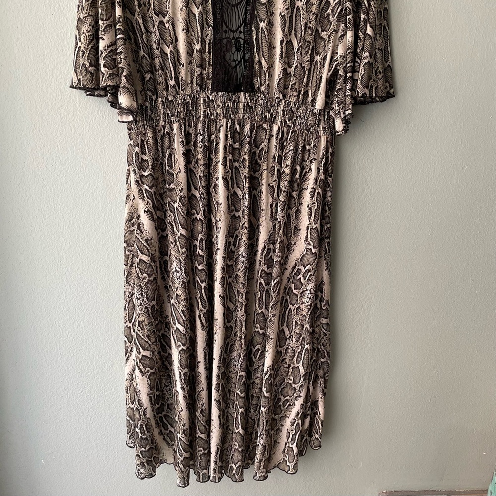 🌻5/$15🌻 L.I.F.E. | Long Snakeskin Snakeprint Sheer Beach Swim Cover-Up Cardigan - Picture 10 of 12